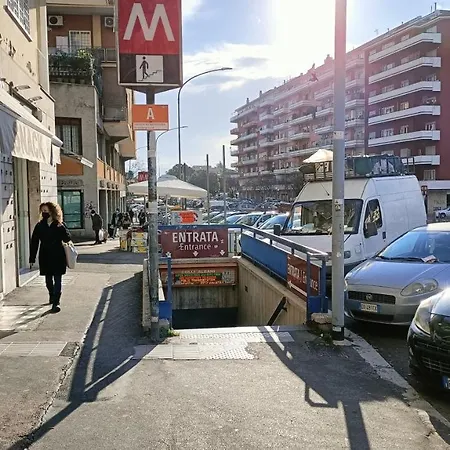 Casa Mia Metro A 100mt Apartmán Řím