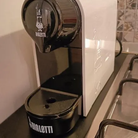 Casa Mia Metro A 100mt شقة روما