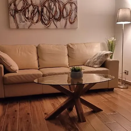 Apartment Casa Mia Metro A 100mt